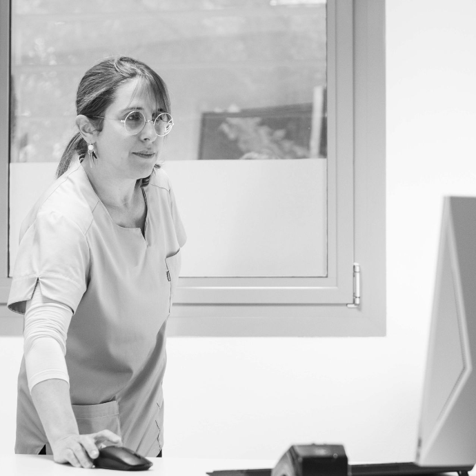 photo de aurélie knaps sage femme en fonction