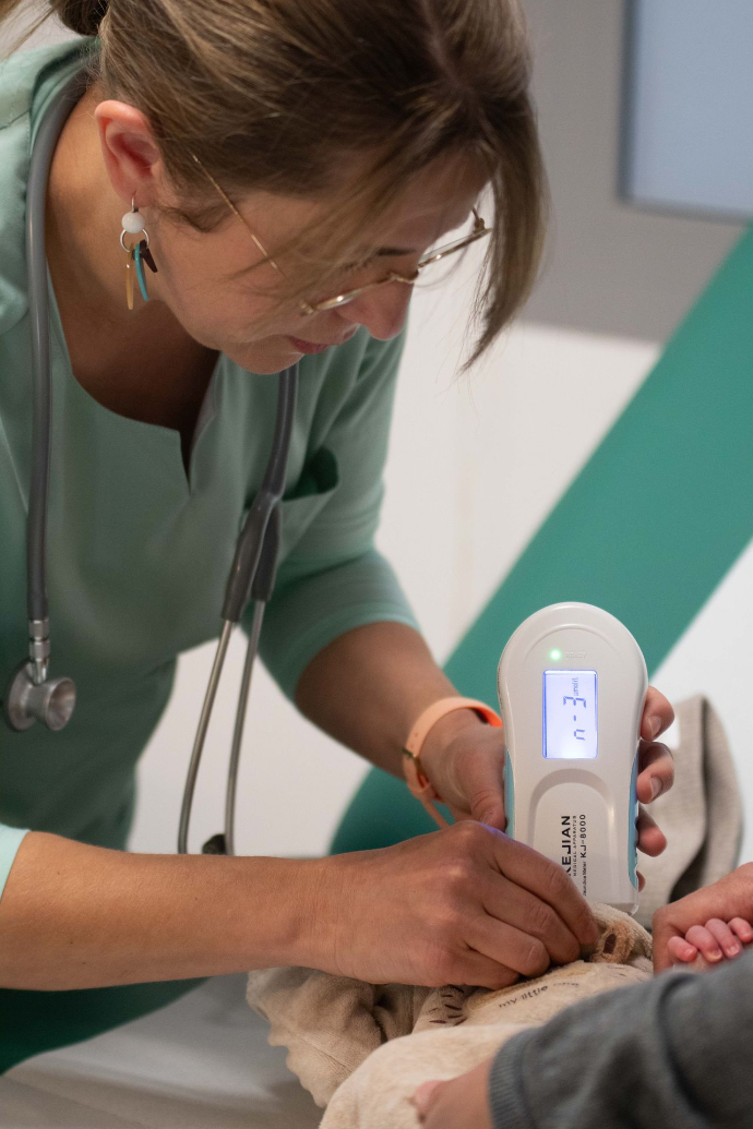 photo de sage femme en fonction